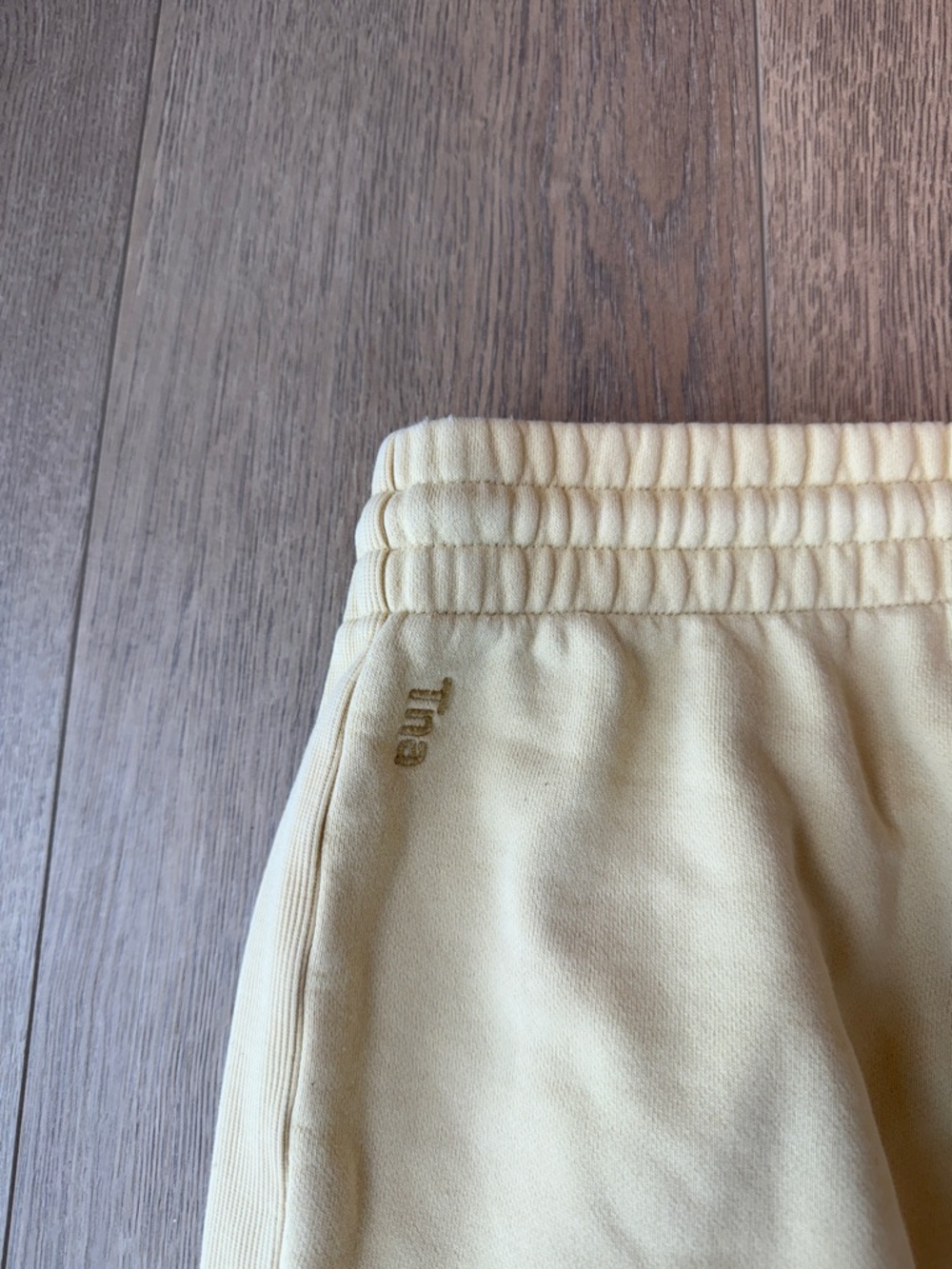 TNA Aritzia Sweat Set - Picture 5 of 10